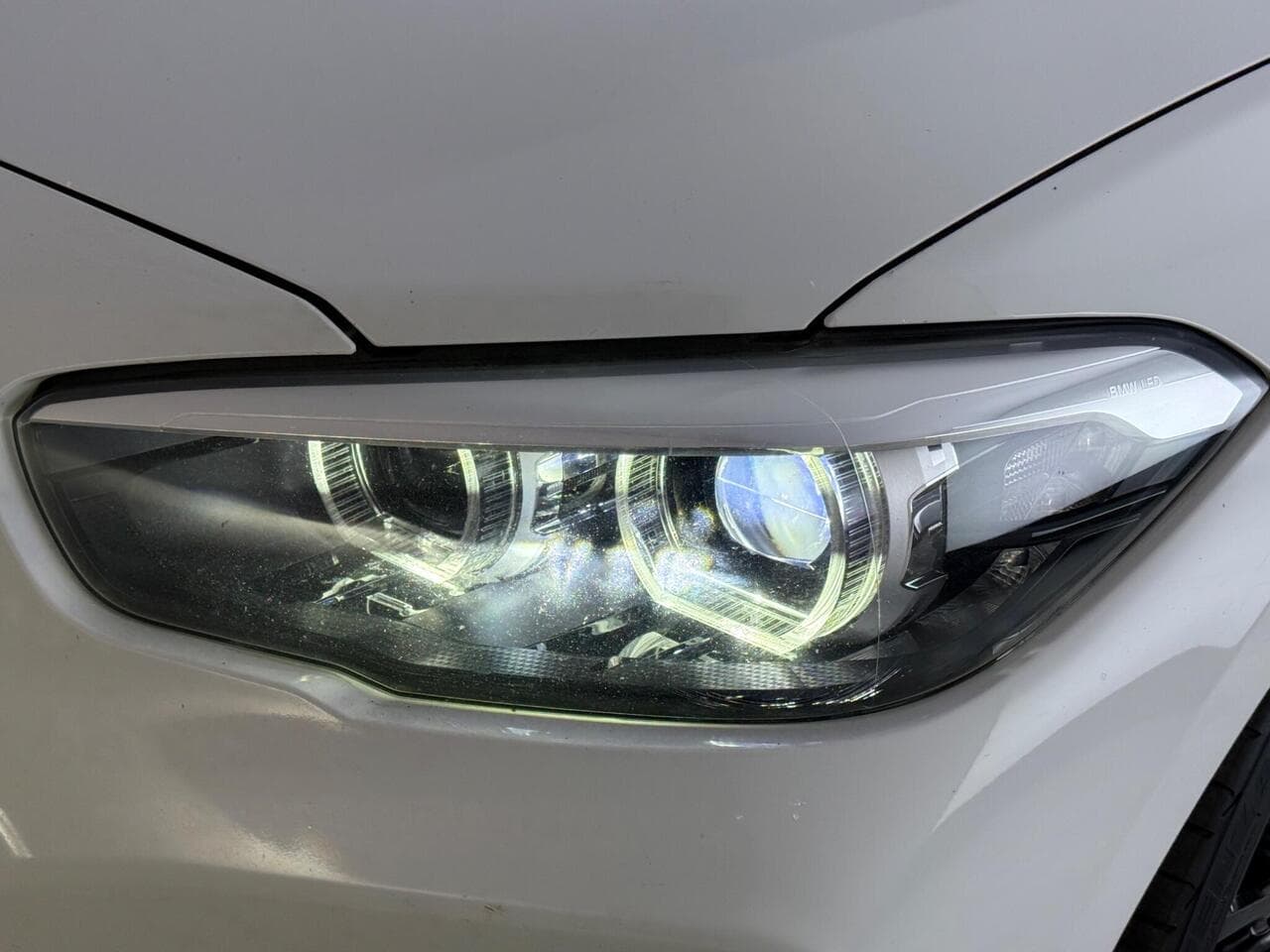 BMW 1 Series thumbnail Lights Front