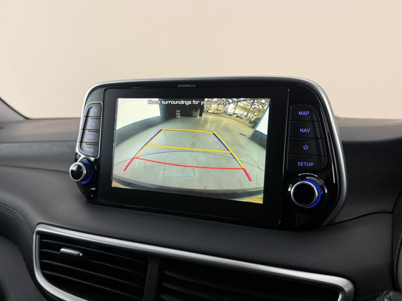 Hyundai TUCSON thumbnail Infotainment System