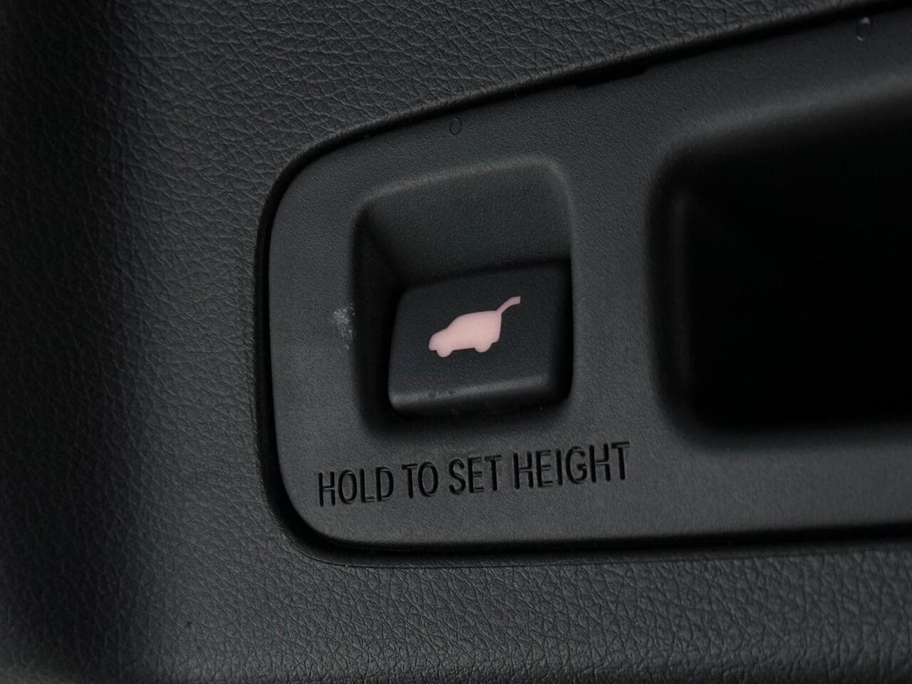 Honda CR-V thumbnail Misc Controls