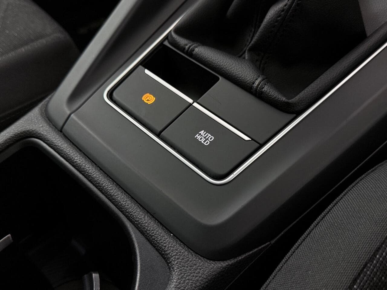 Volkswagen Golf thumbnail Misc Controls