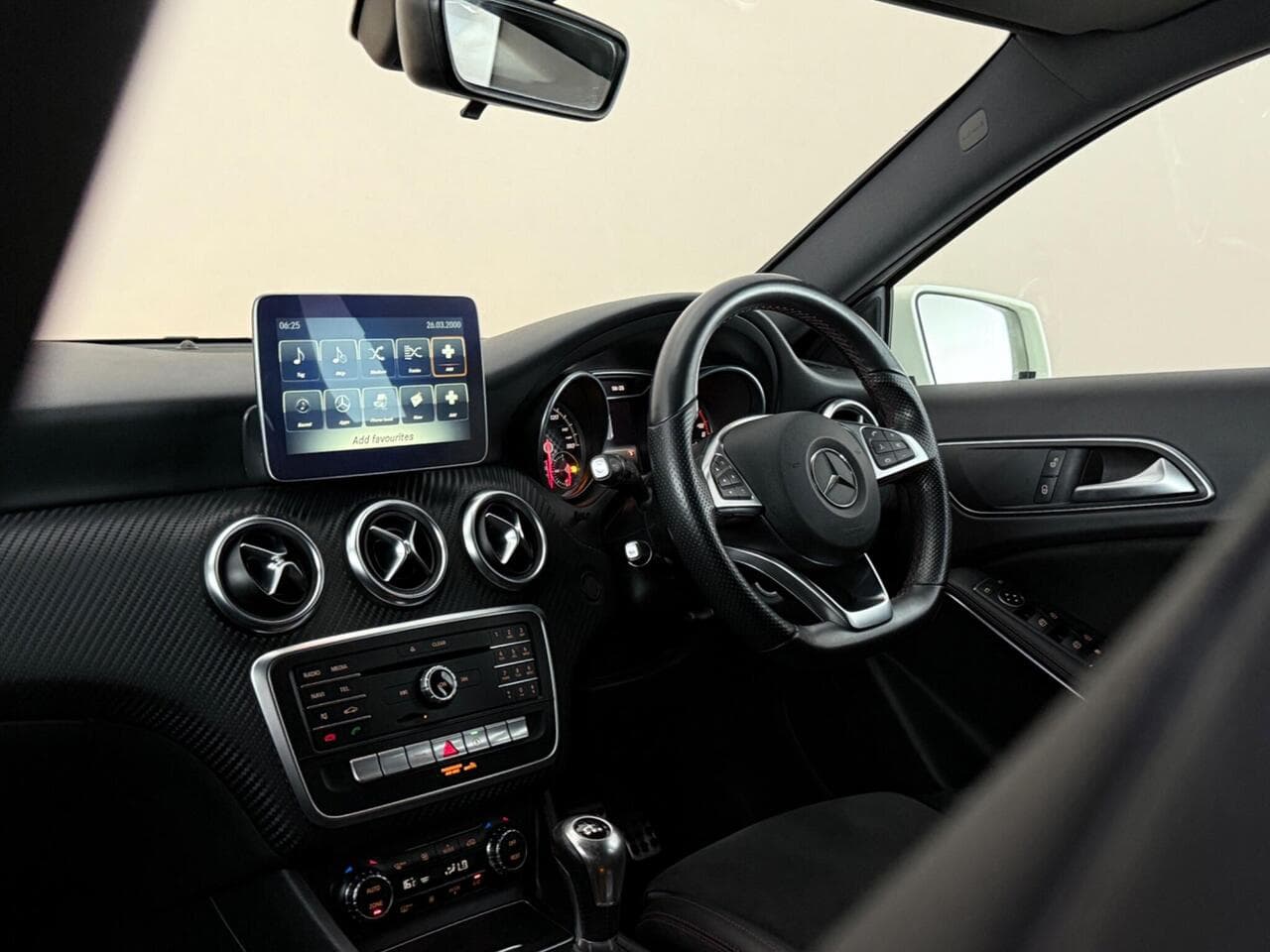 Mercedes-Benz A Class thumbnail Interior Front