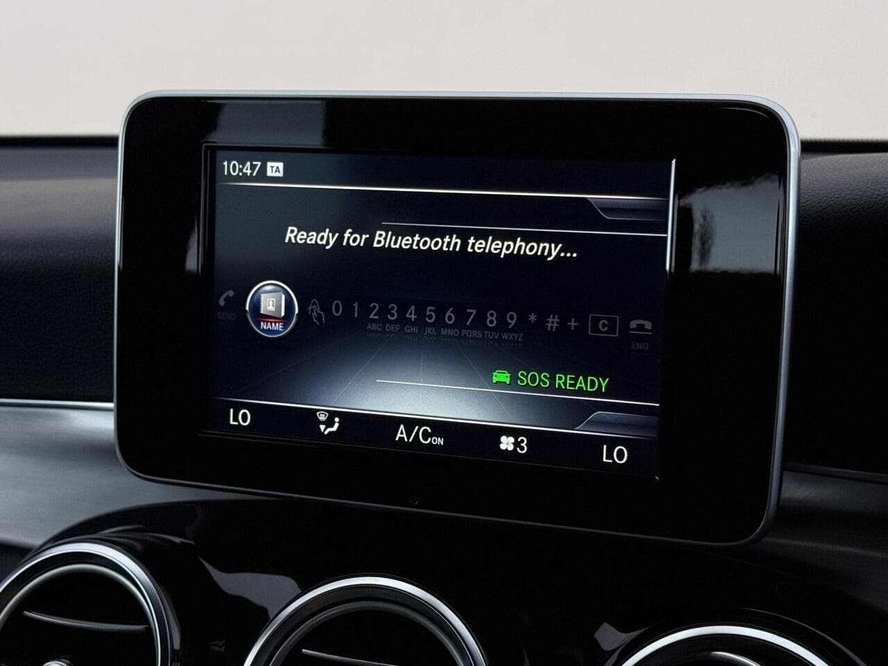 Mercedes-Benz GLC thumbnail Infotainment System
