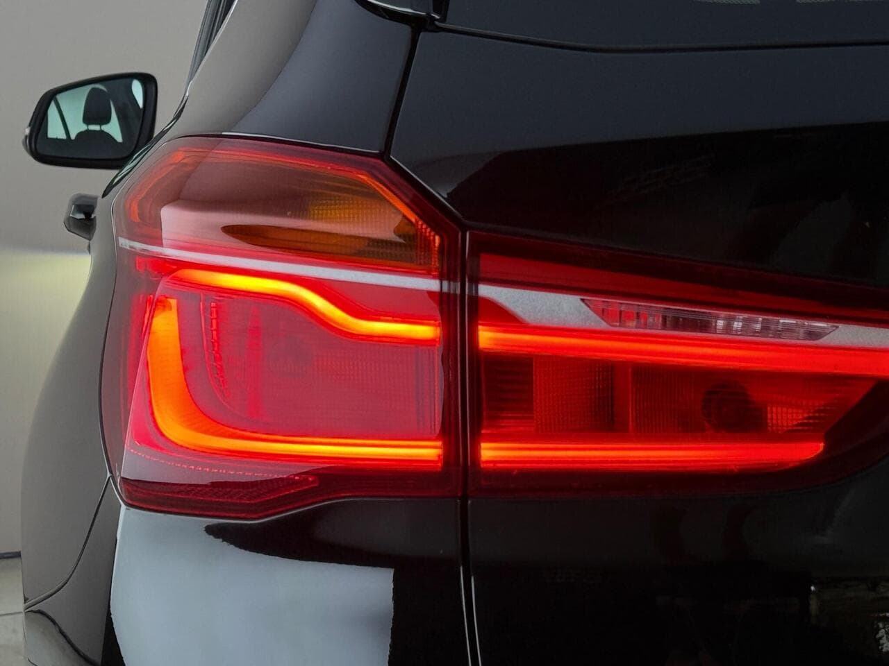 BMW X1 thumbnail Lights Rear