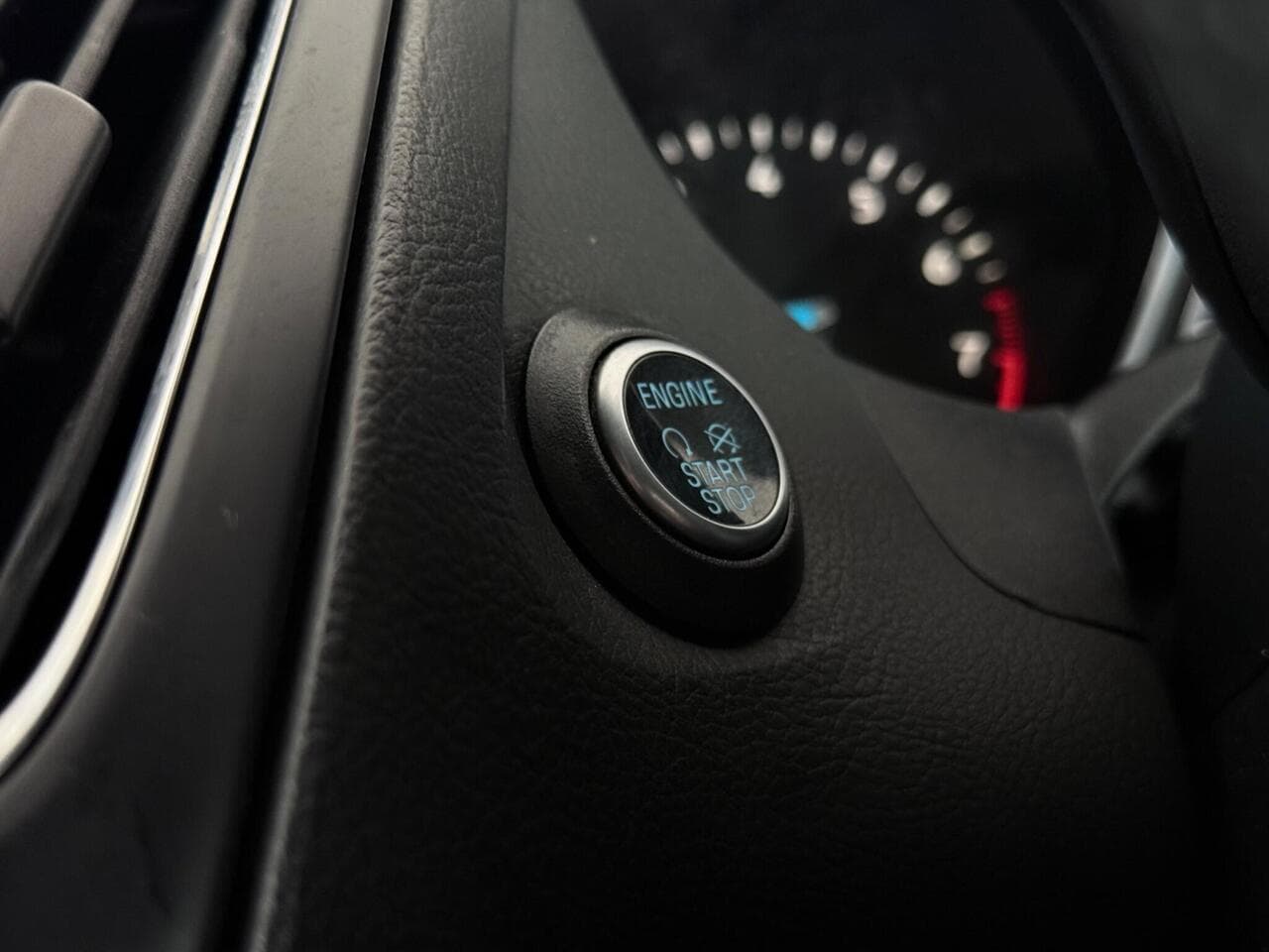 Ford Focus thumbnail Misc Controls
