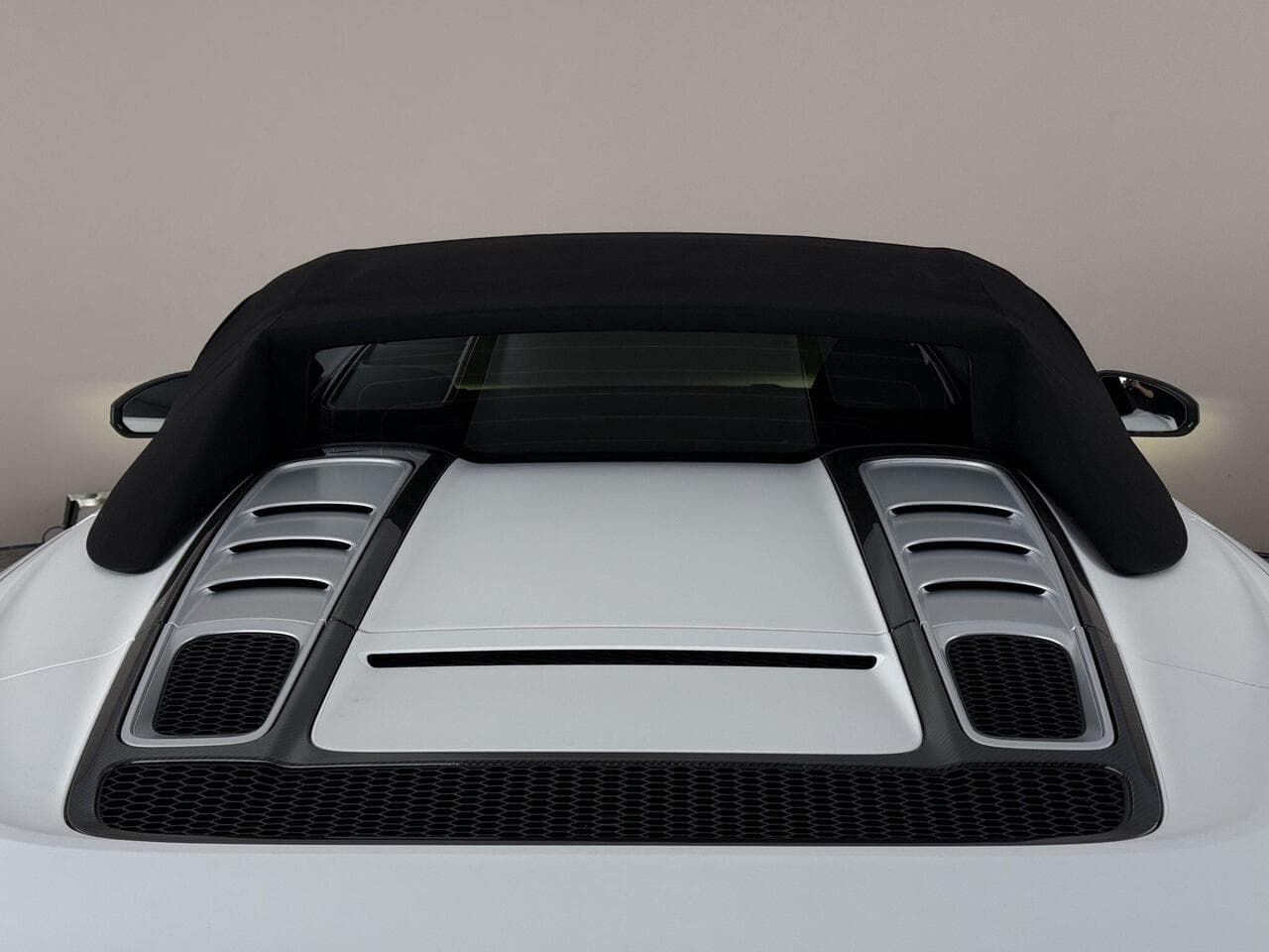 Audi R8 thumbnail Boot