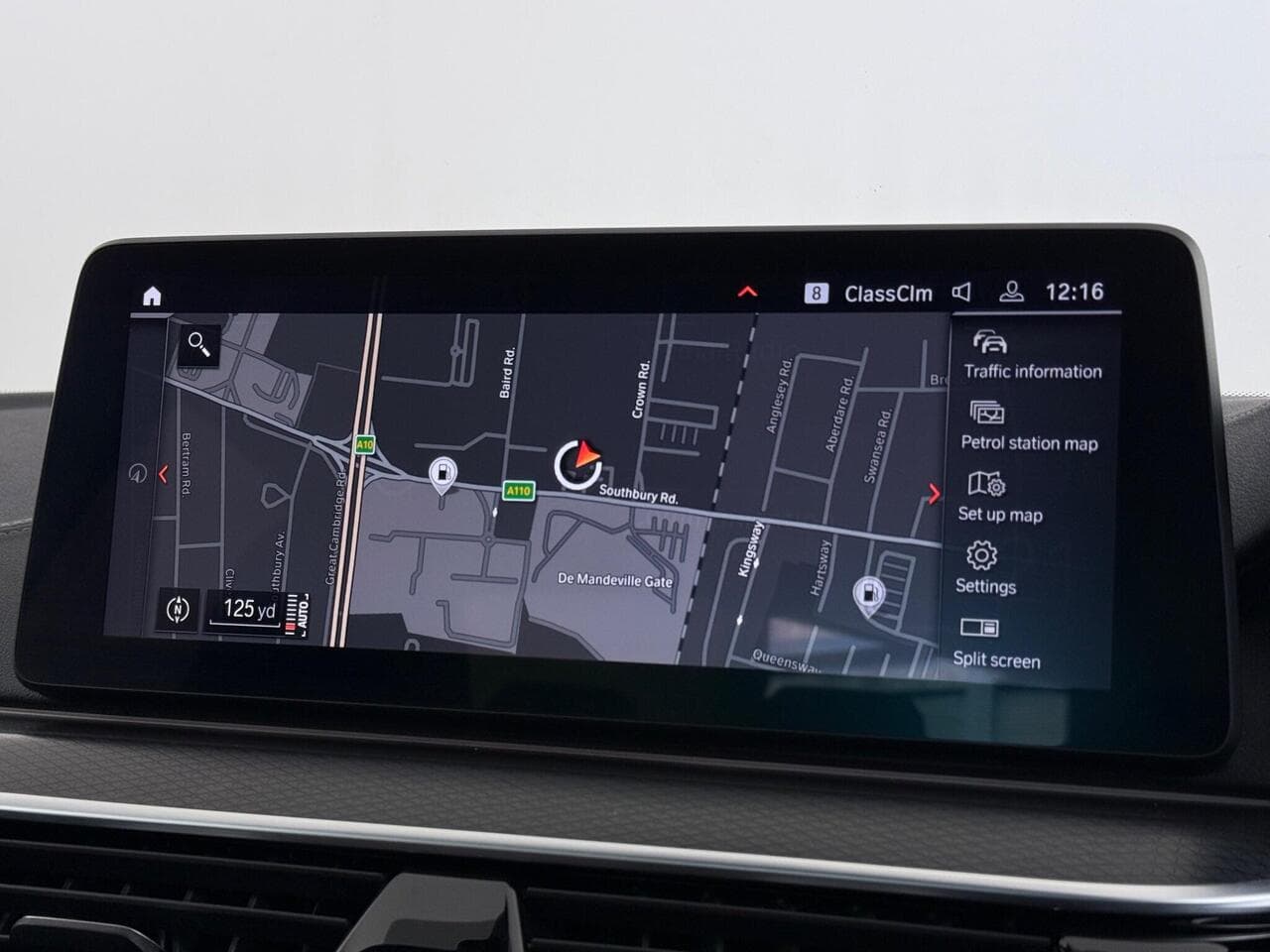 BMW 5 Series thumbnail Infotainment System