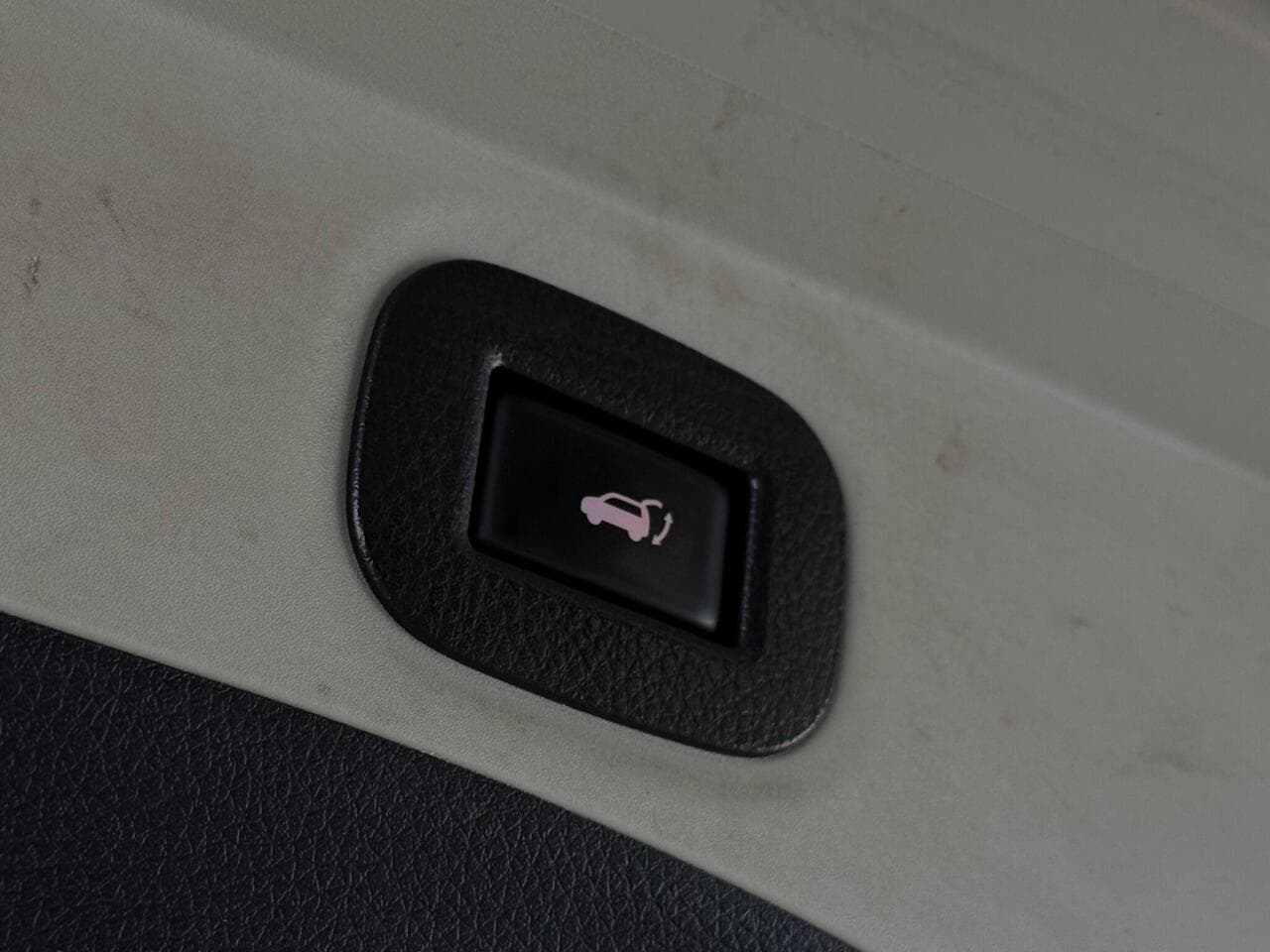 Nissan X-Trail thumbnail Misc Controls
