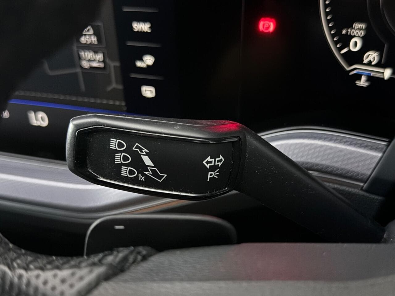 Volkswagen Touareg thumbnail Misc Controls