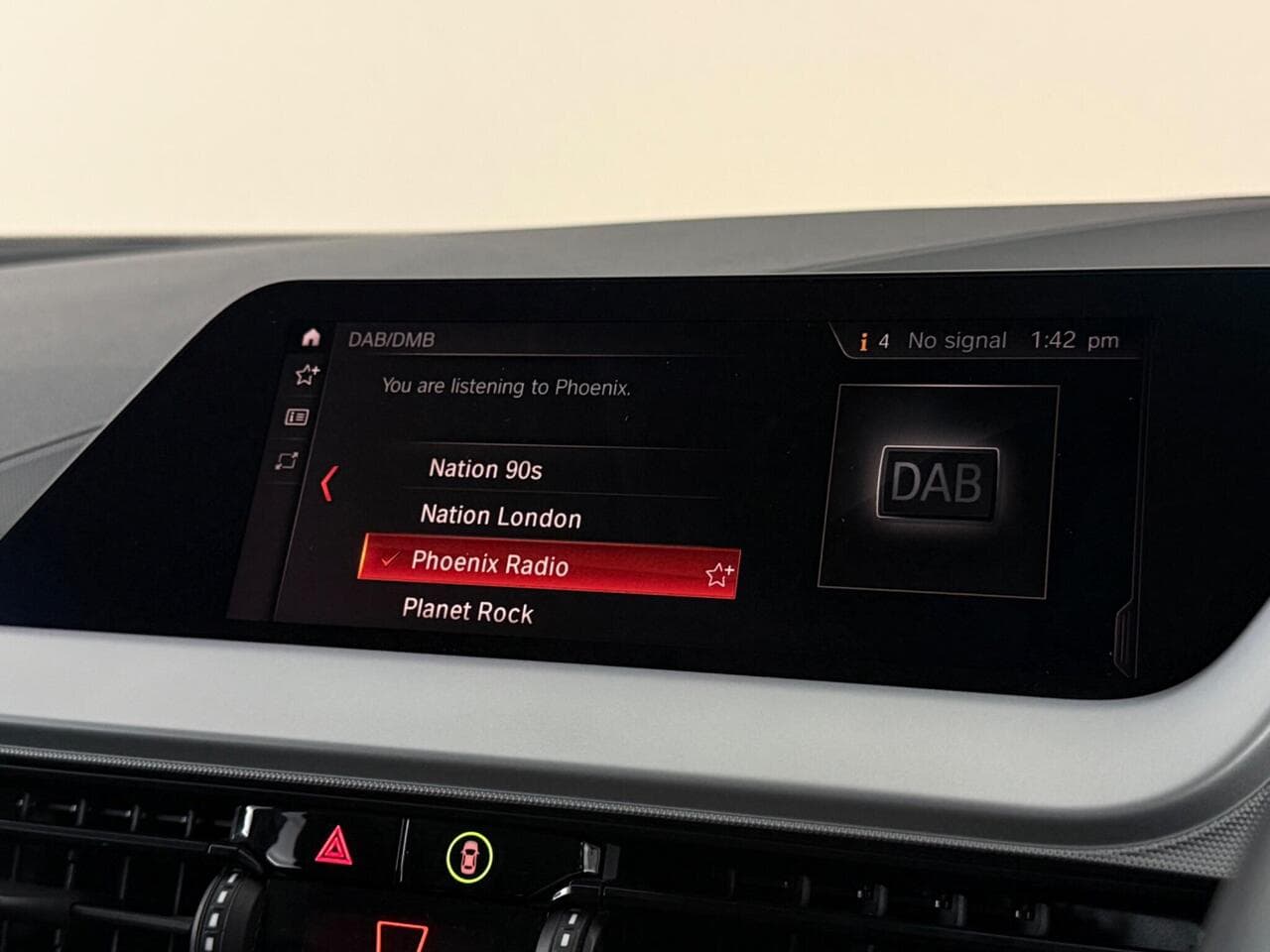 BMW 1 Series thumbnail Infotainment System