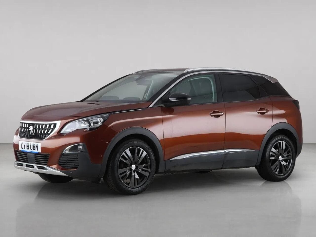 Peugeot 3008 thumbnail Front Left