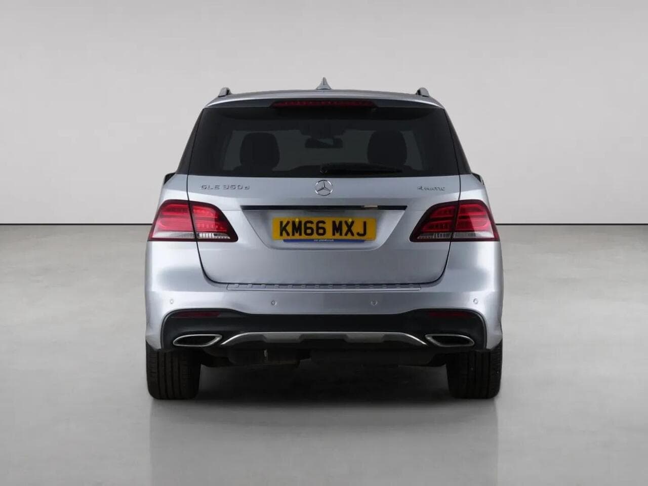 Mercedes-Benz GLE thumbnail Rear
