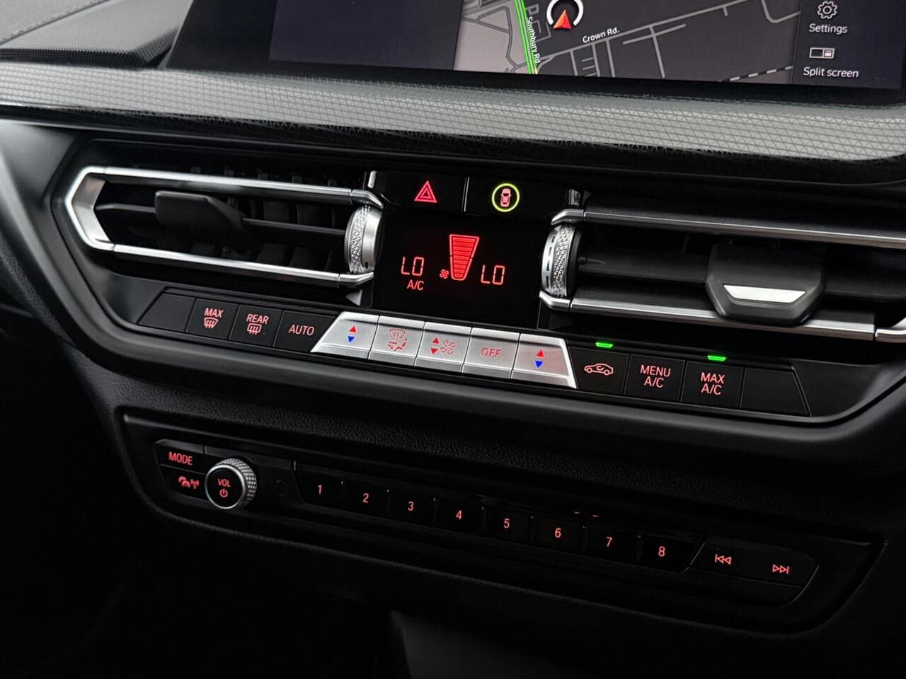 BMW 1 Series thumbnail Infotainment System