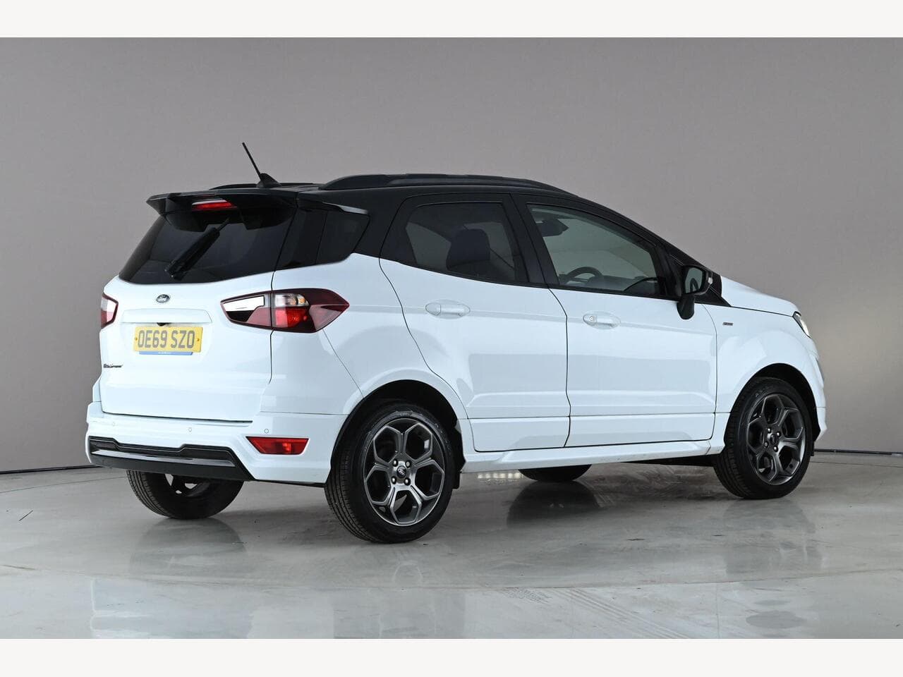 Ford EcoSport thumbnail Side Right