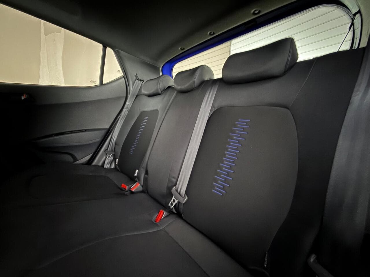 Hyundai i10 thumbnail Seats Rear