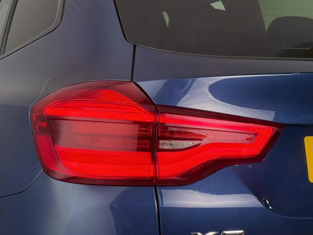 BMW X3 thumbnail Lights Rear