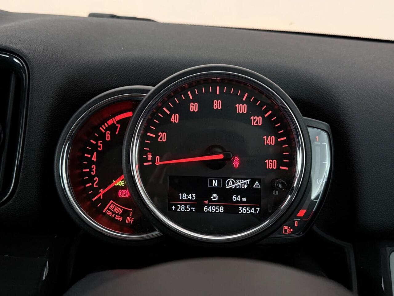 MINI Countryman thumbnail Driver Instruments