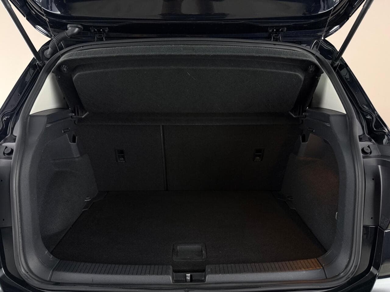 Volkswagen T-Cross thumbnail Boot