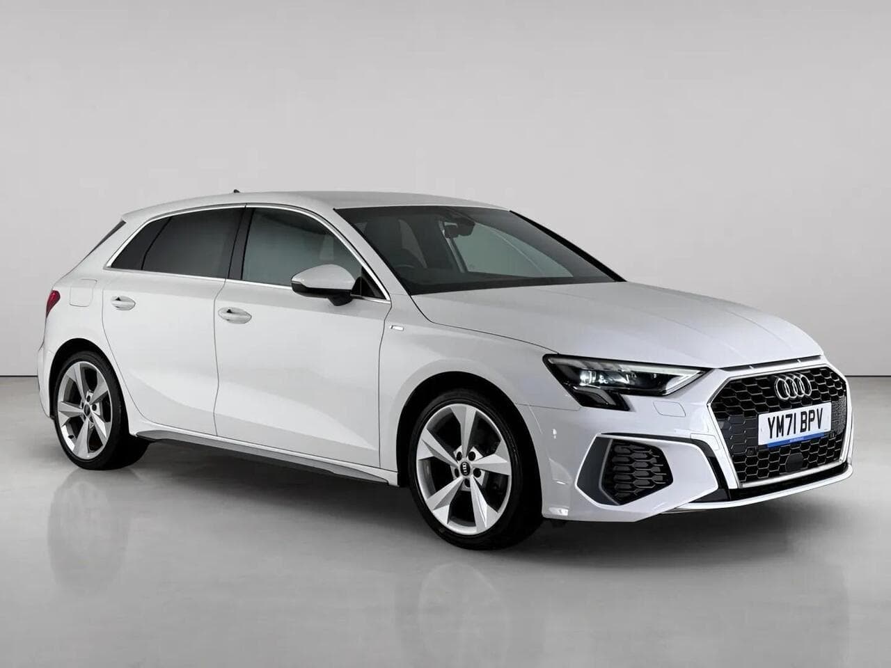 Audi A3 - Audi A3 1.0 TFSI 30 S line Sportback Euro 6 (s/s) 5dr