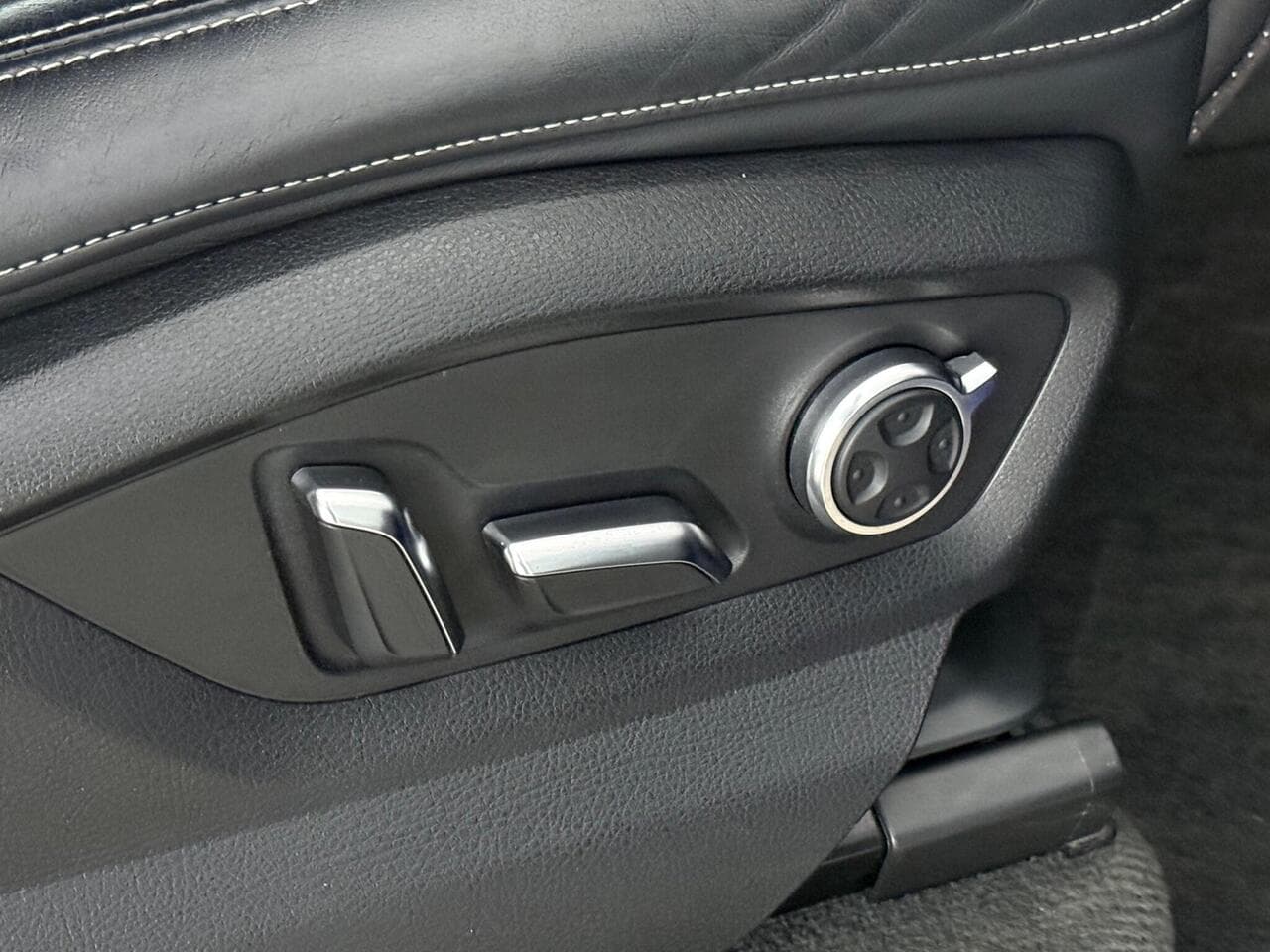Audi Q7 thumbnail Inconclusive