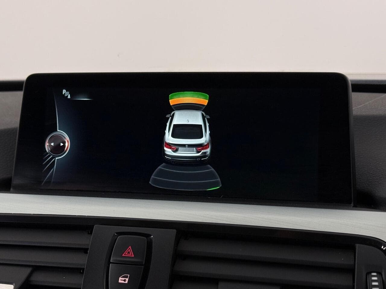 BMW 4 Series Gran Coupe thumbnail Infotainment System