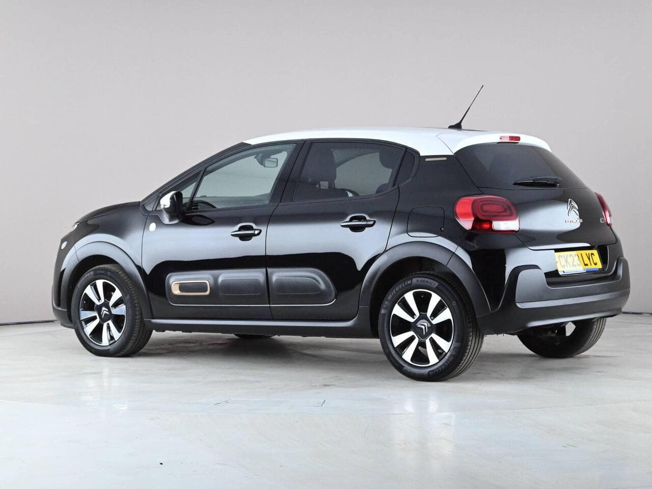Citroen C3 thumbnail Side Left