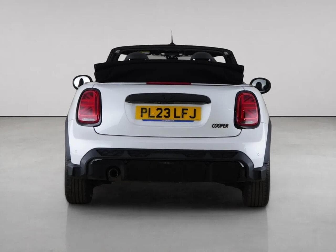 MINI Convertible thumbnail Rear
