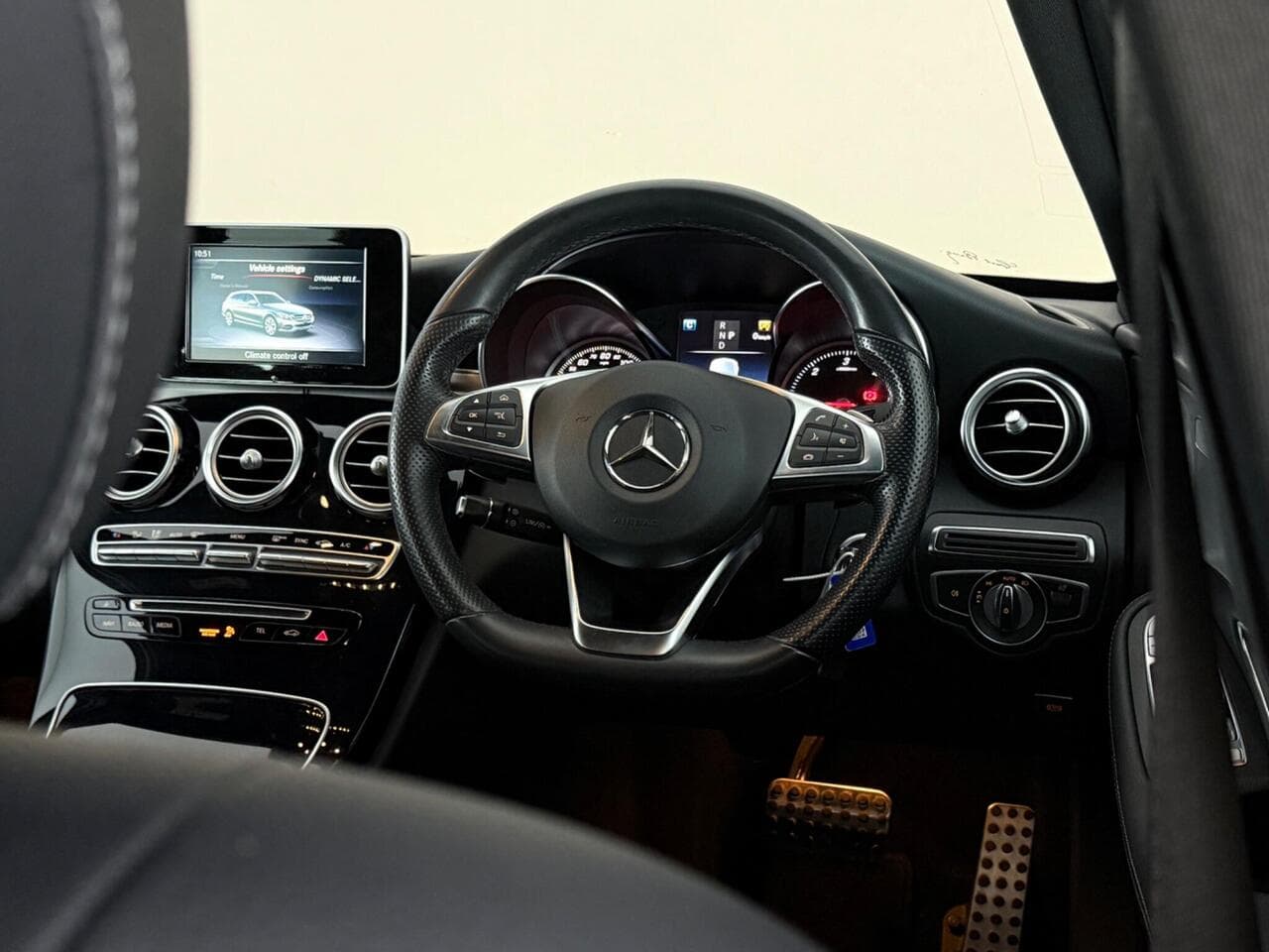 Mercedes-Benz C Class thumbnail Inconclusive