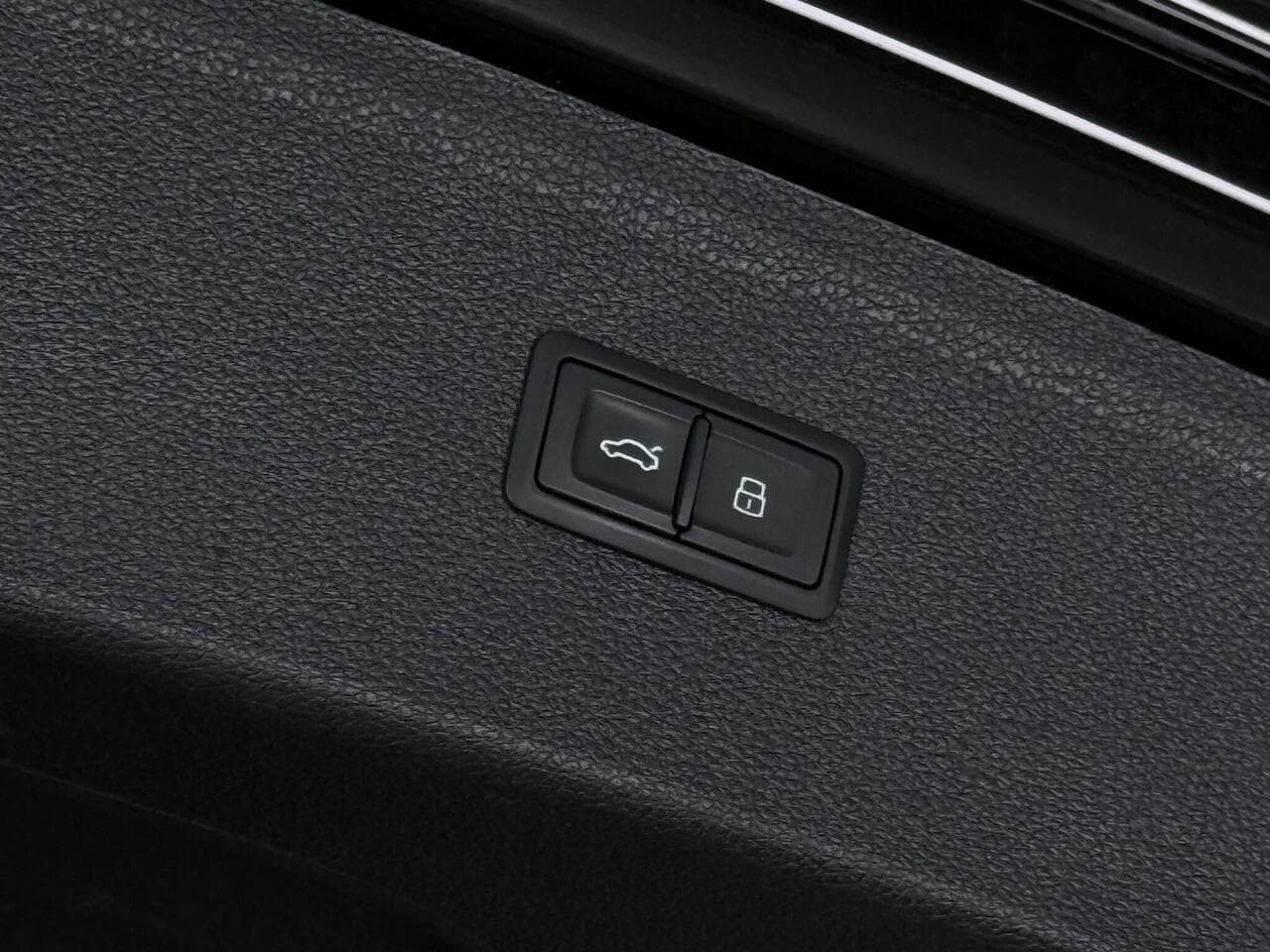 Audi Q5 thumbnail Misc Controls