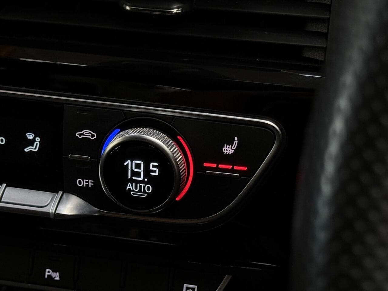 Audi A5 thumbnail Misc Controls