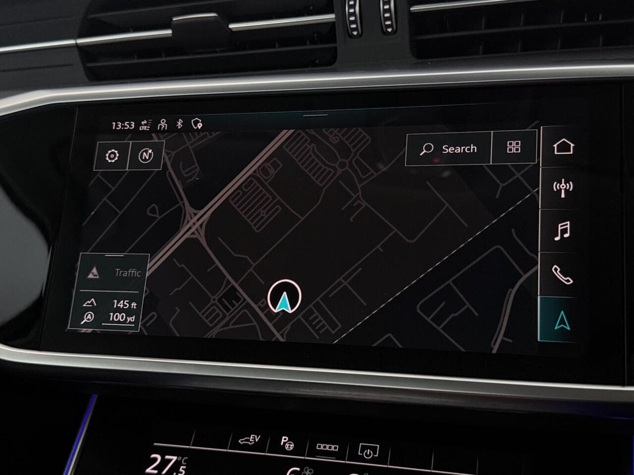 Audi A6 Avant thumbnail Infotainment System