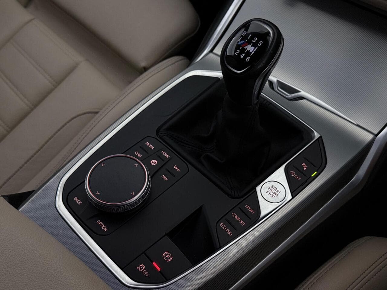 BMW 3 Series thumbnail Interior Front