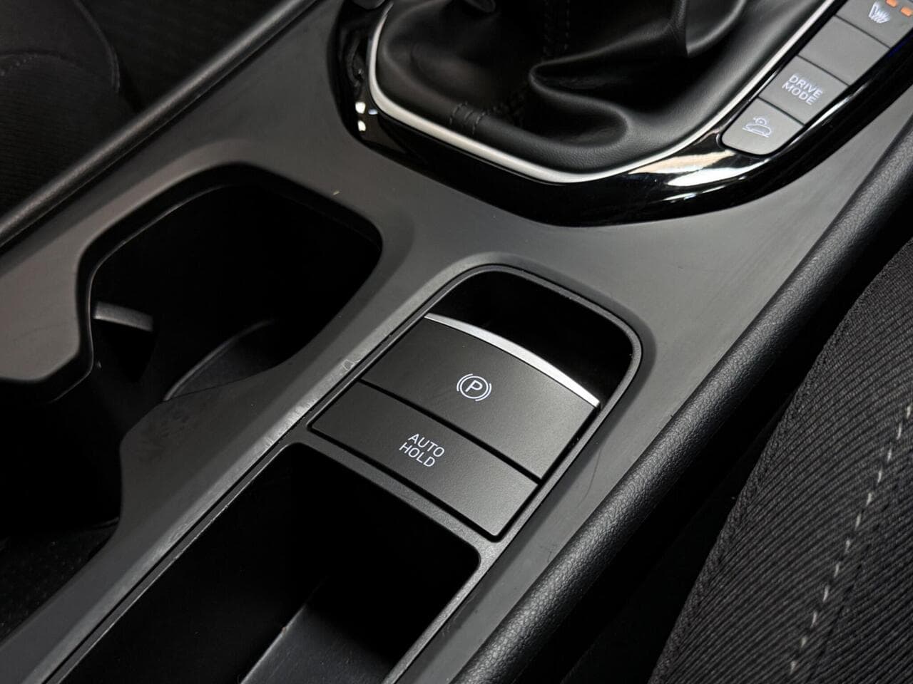 Hyundai TUCSON thumbnail Misc Controls