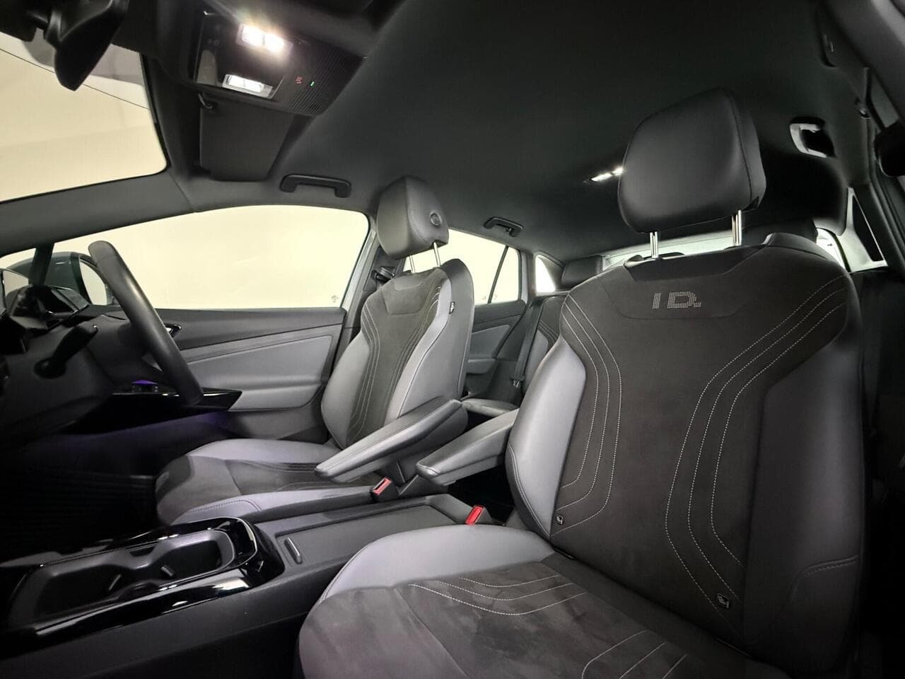 Volkswagen ID.4 thumbnail Seat Front Passenger