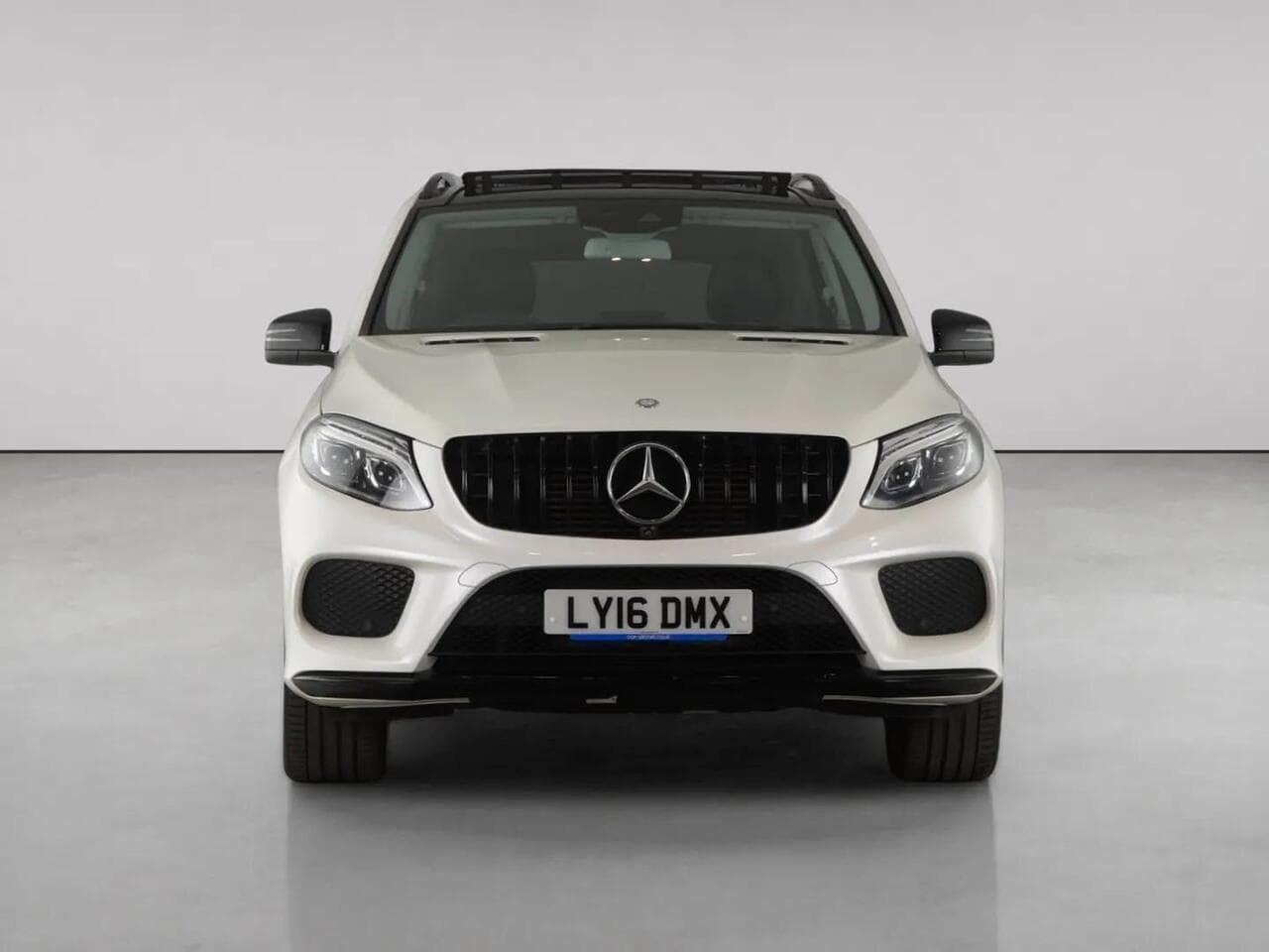 Mercedes-Benz GLE thumbnail Front