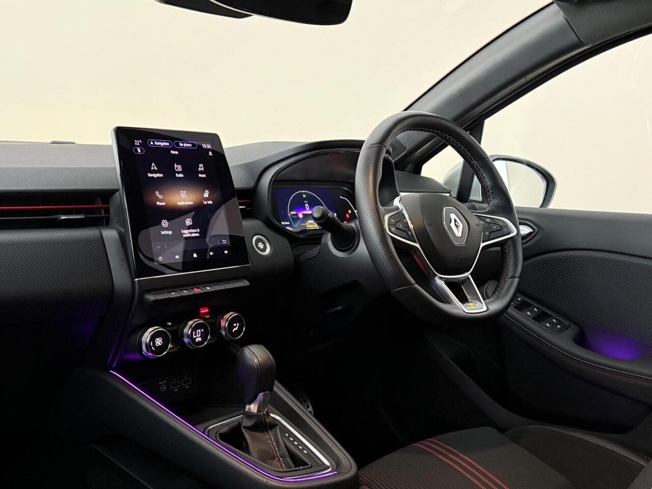 Renault Clio thumbnail Interior Front
