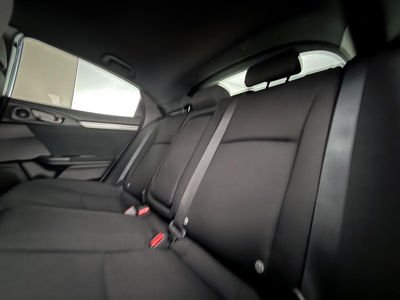 Honda Civic thumbnail Seats Rear