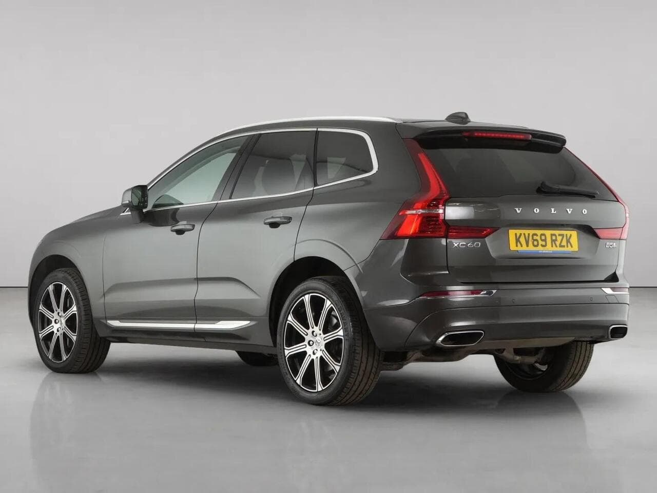 Volvo XC60 thumbnail Rear Left