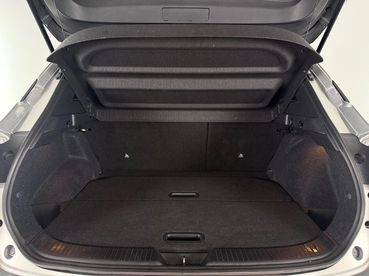 Nissan Qashqai thumbnail Boot