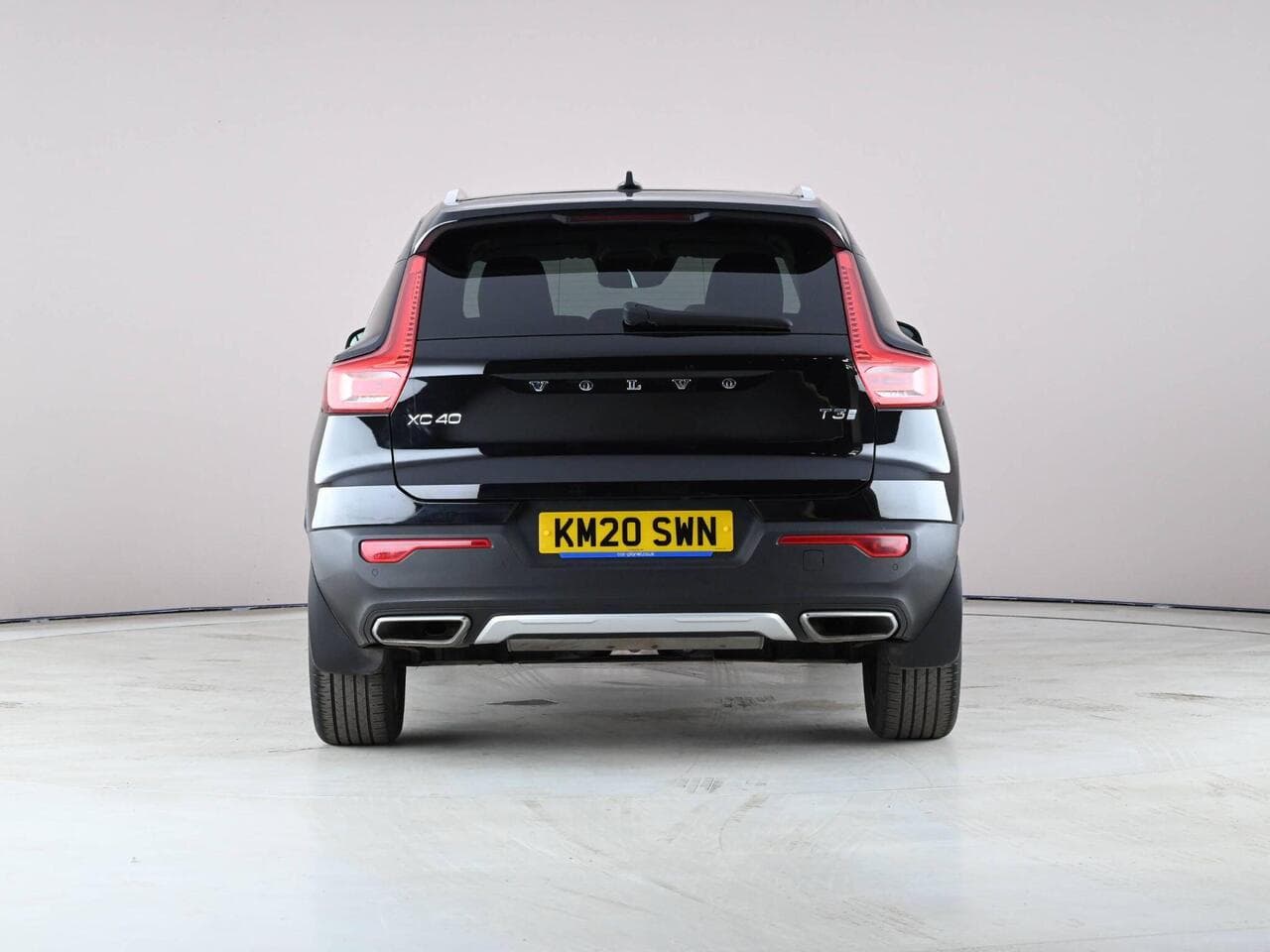 Volvo XC40 thumbnail Rear