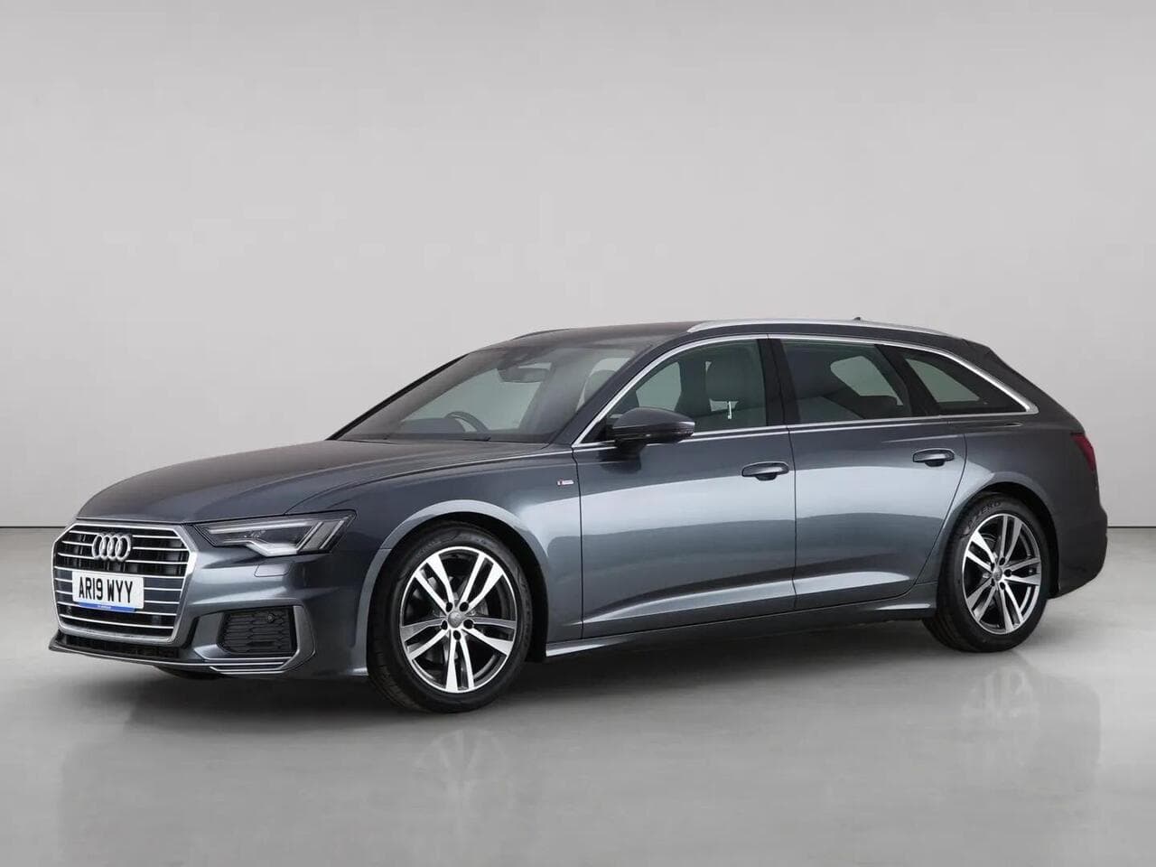 Audi A6 Avant thumbnail Front Left