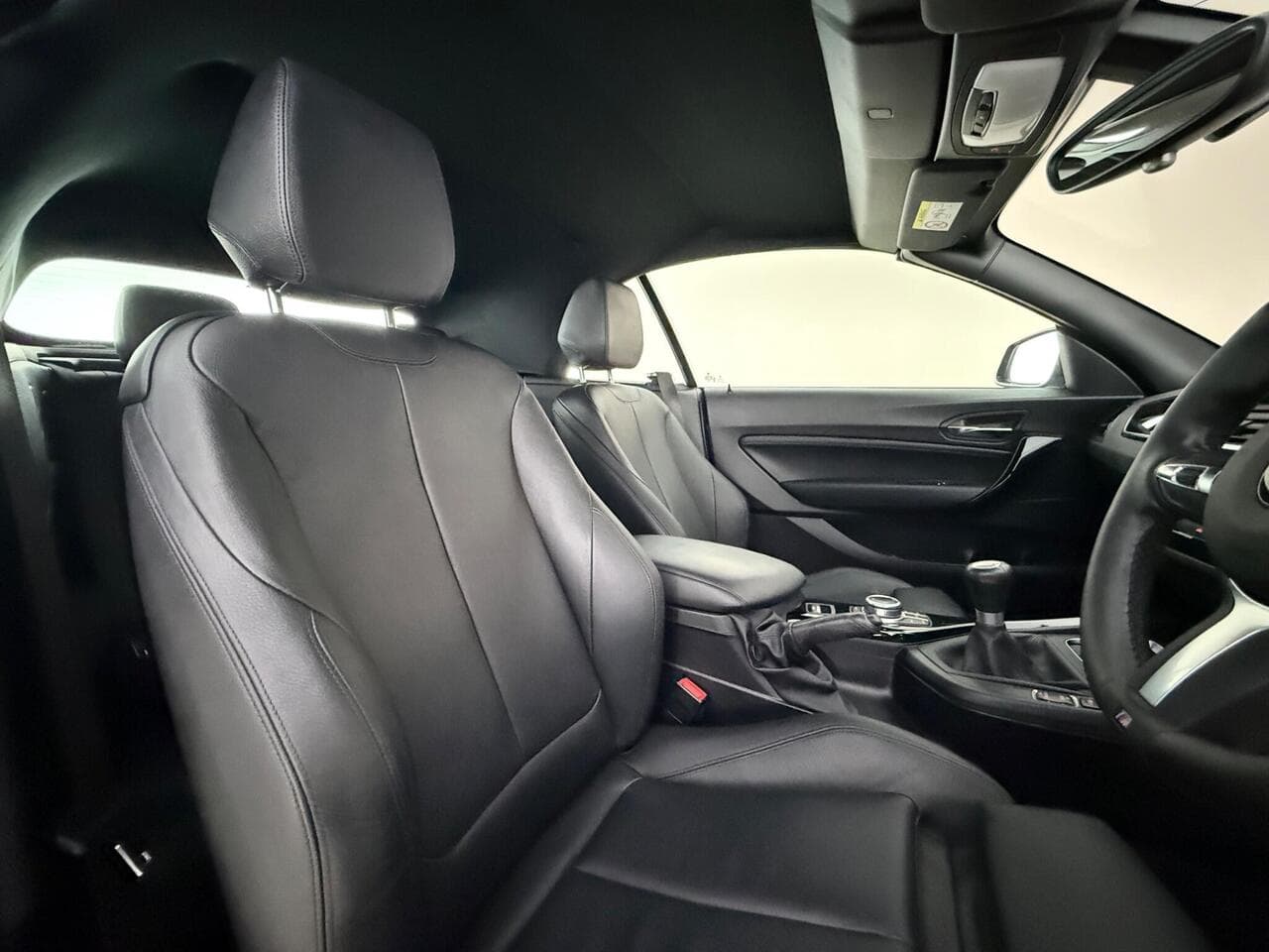 BMW 2 Series thumbnail Seat Driver