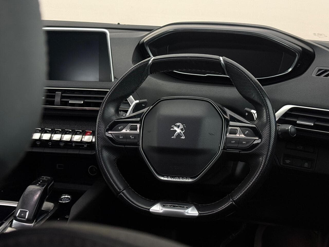Peugeot 5008 thumbnail Steering Wheel