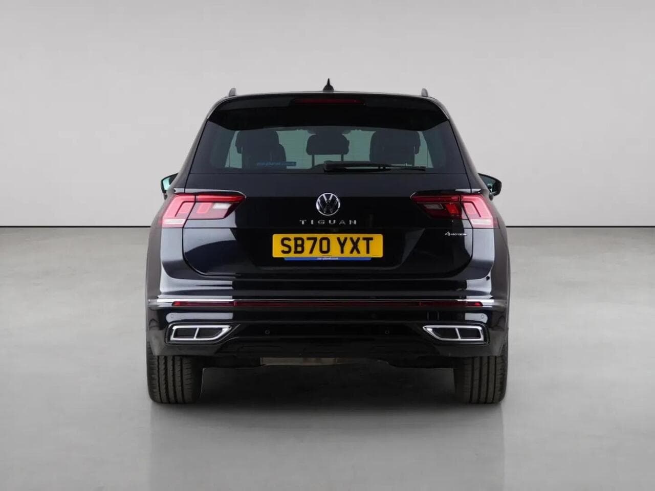 Volkswagen Tiguan thumbnail Rear