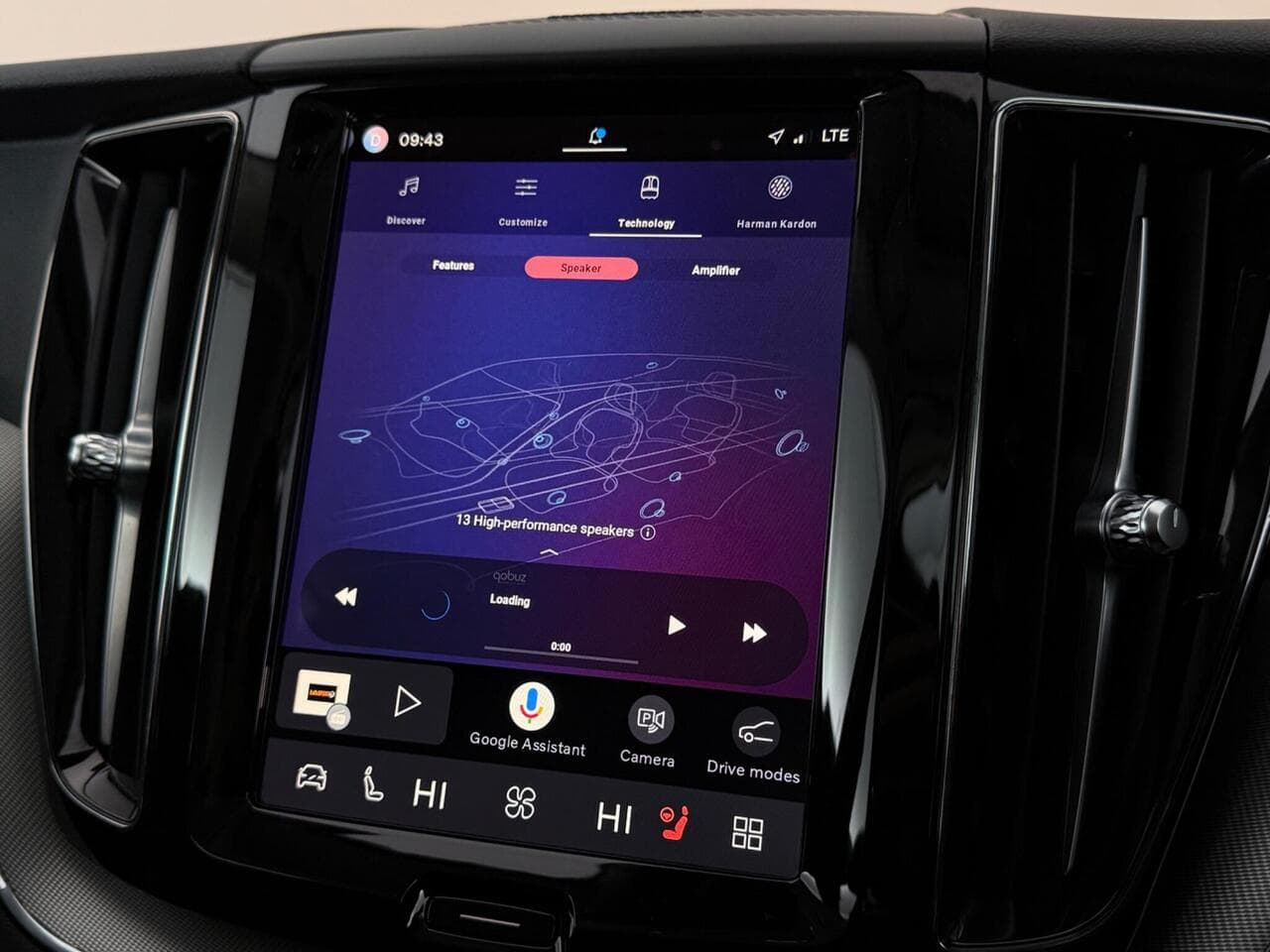 Volvo XC60 thumbnail Infotainment System