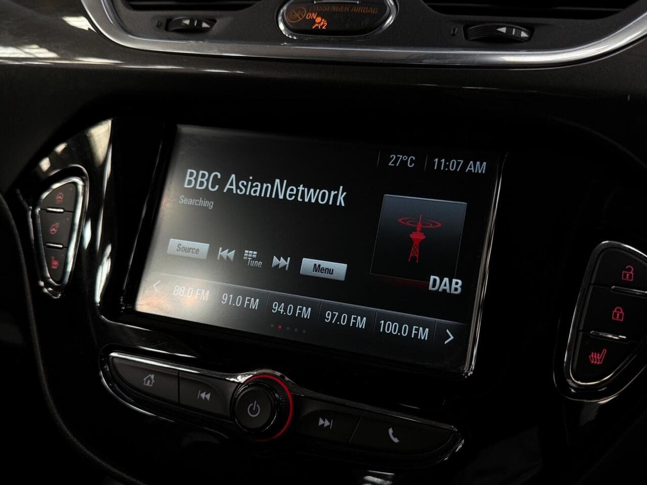 Vauxhall Corsa thumbnail Infotainment System