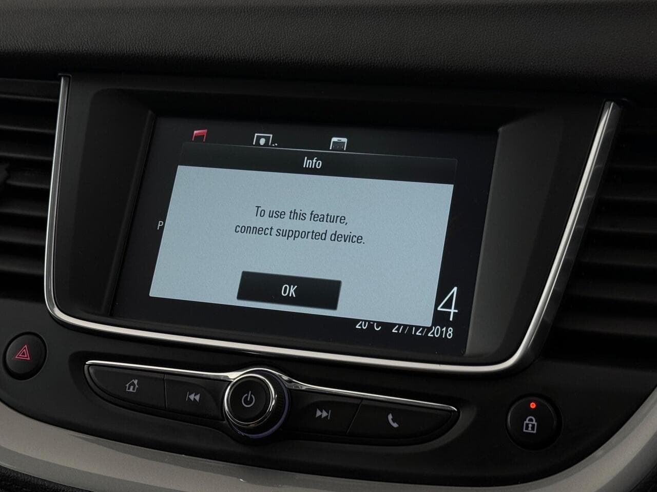 Vauxhall Grandland X thumbnail Infotainment System