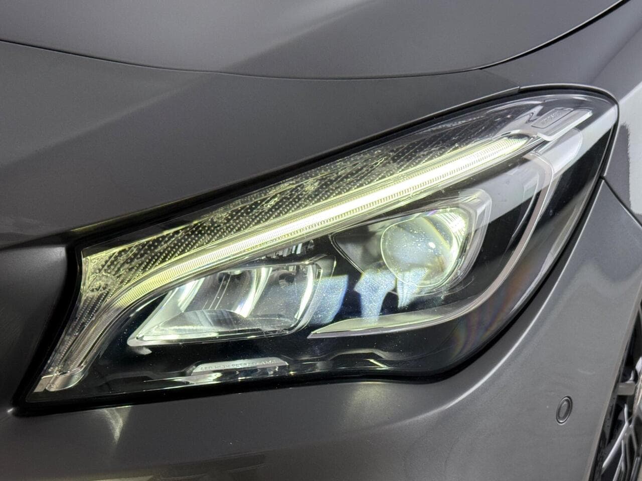 Mercedes-Benz CLA thumbnail Lights Front