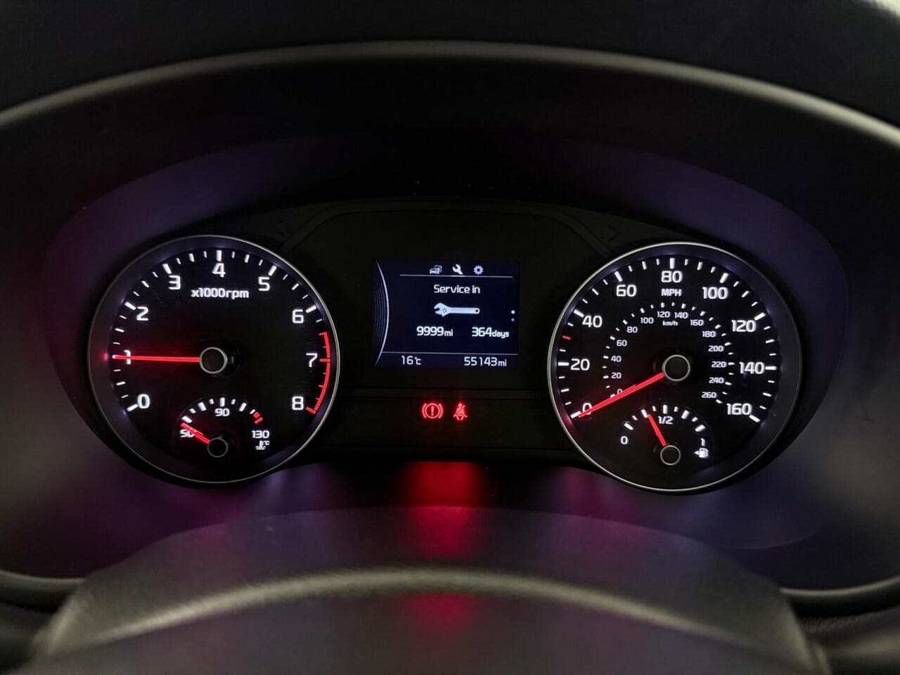 Kia Sportage thumbnail Driver Instruments