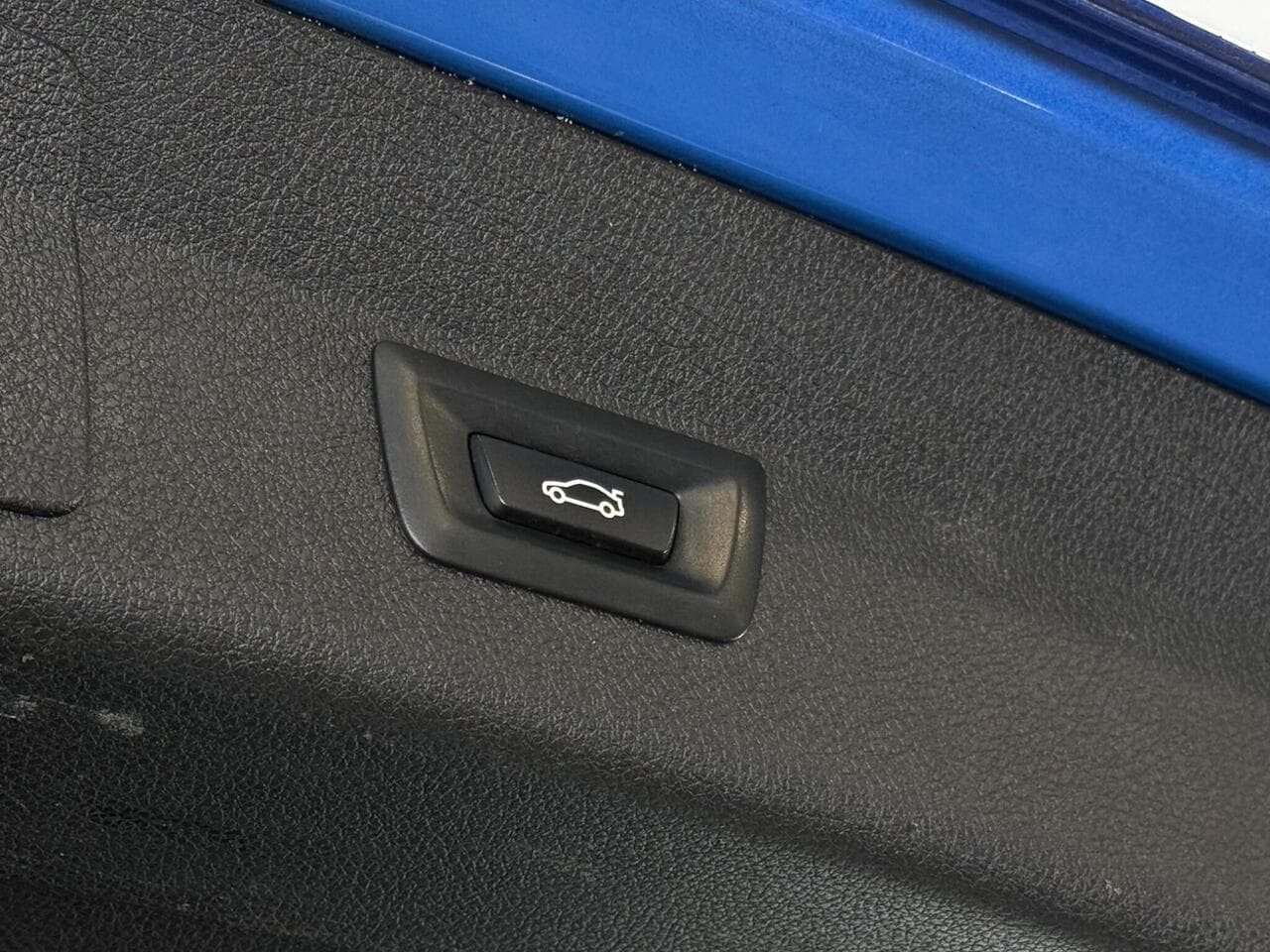 BMW 2 Series Gran Tourer thumbnail Misc Controls