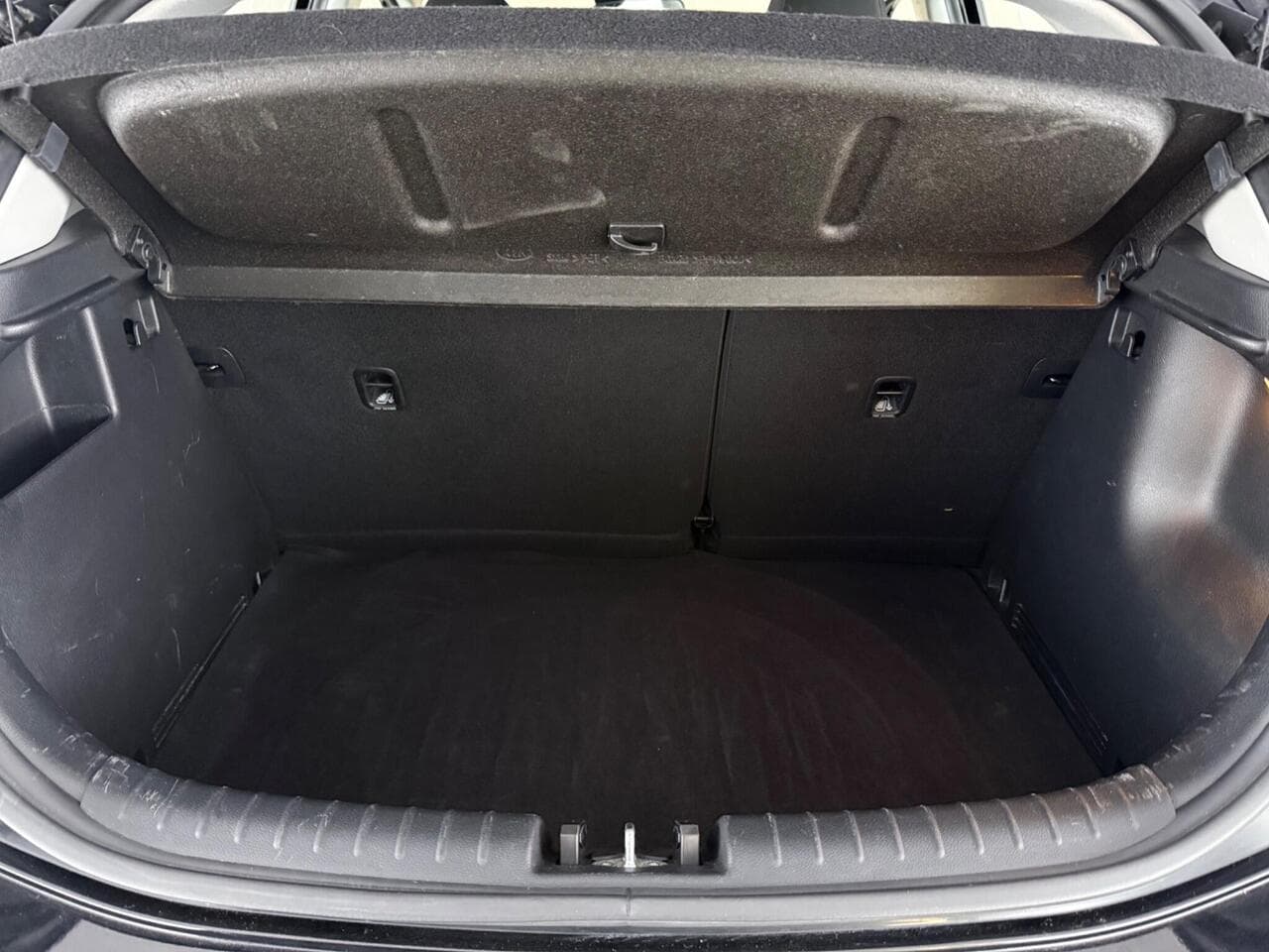 Kia Rio thumbnail Boot